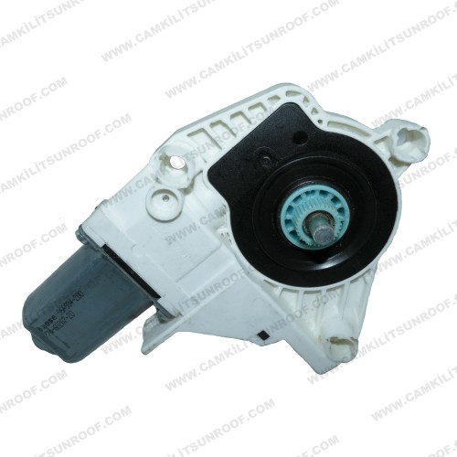 Skoda Super B (2008-2015 ) Ön Sağ Cam Kriko Motoru Oem: 8K0959801A
